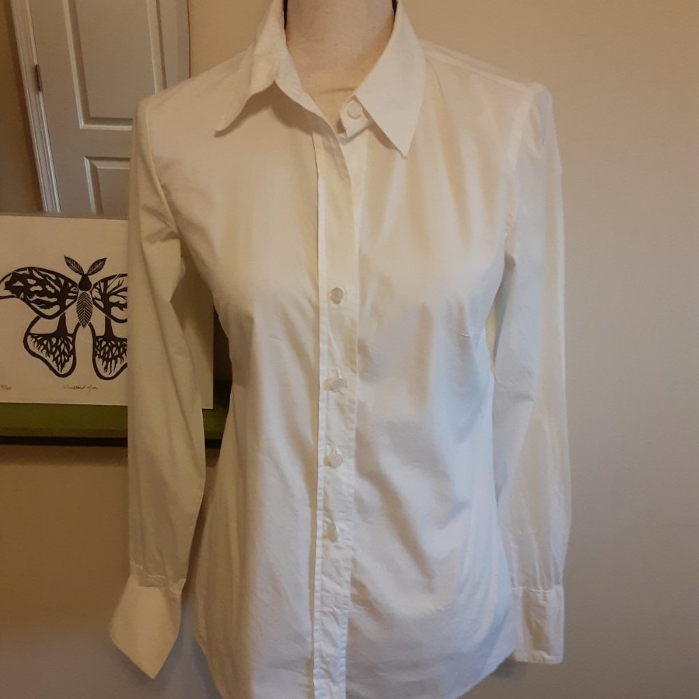 Classic Michael Kors Button Down Shirt, White, Szie 4
